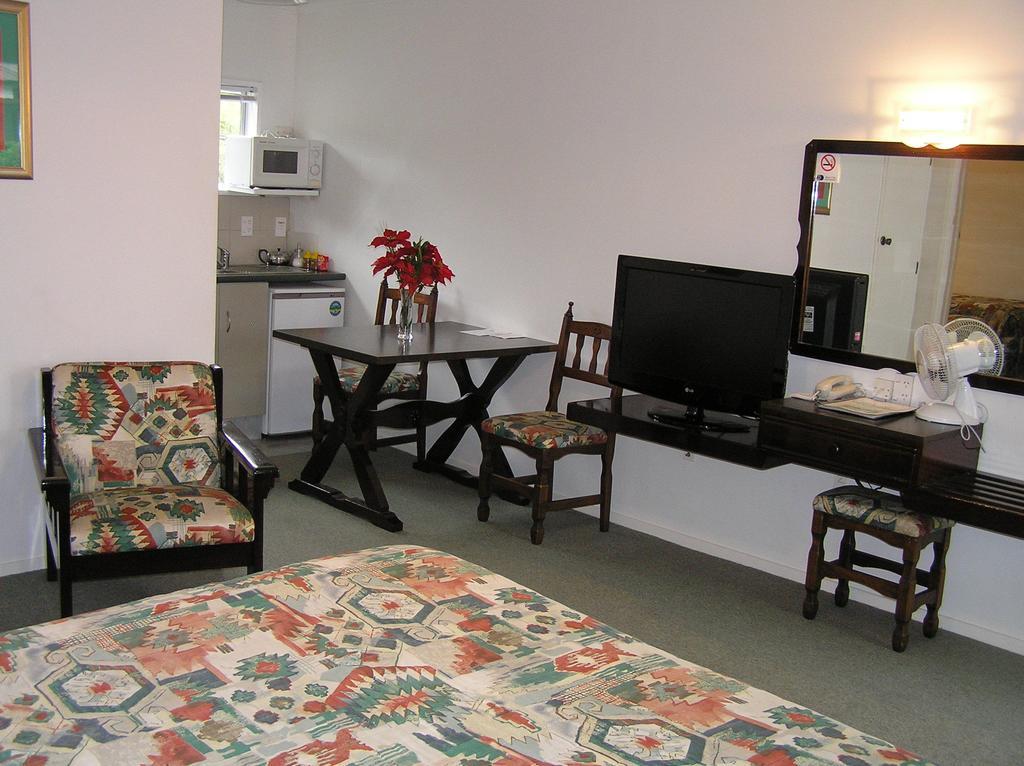 Coachman Motel Тайхап Номер фото
