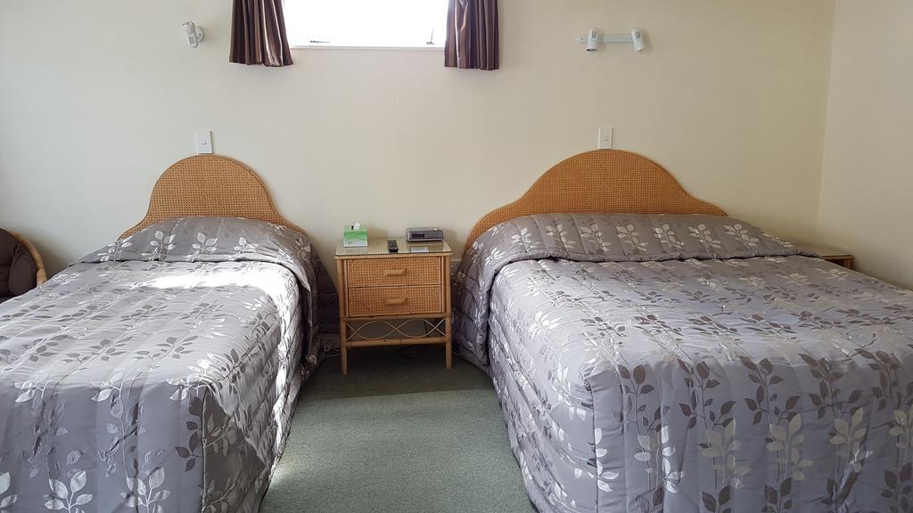 Coachman Motel Тайхап Экстерьер фото